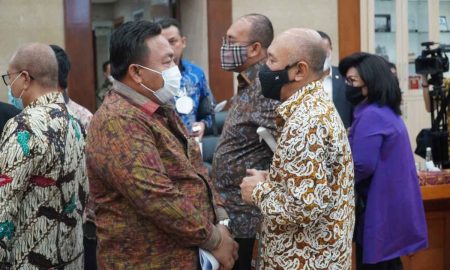 Demi Bantu UMKM, Parta: Naikkan Anggaran BPUM Pada 2021