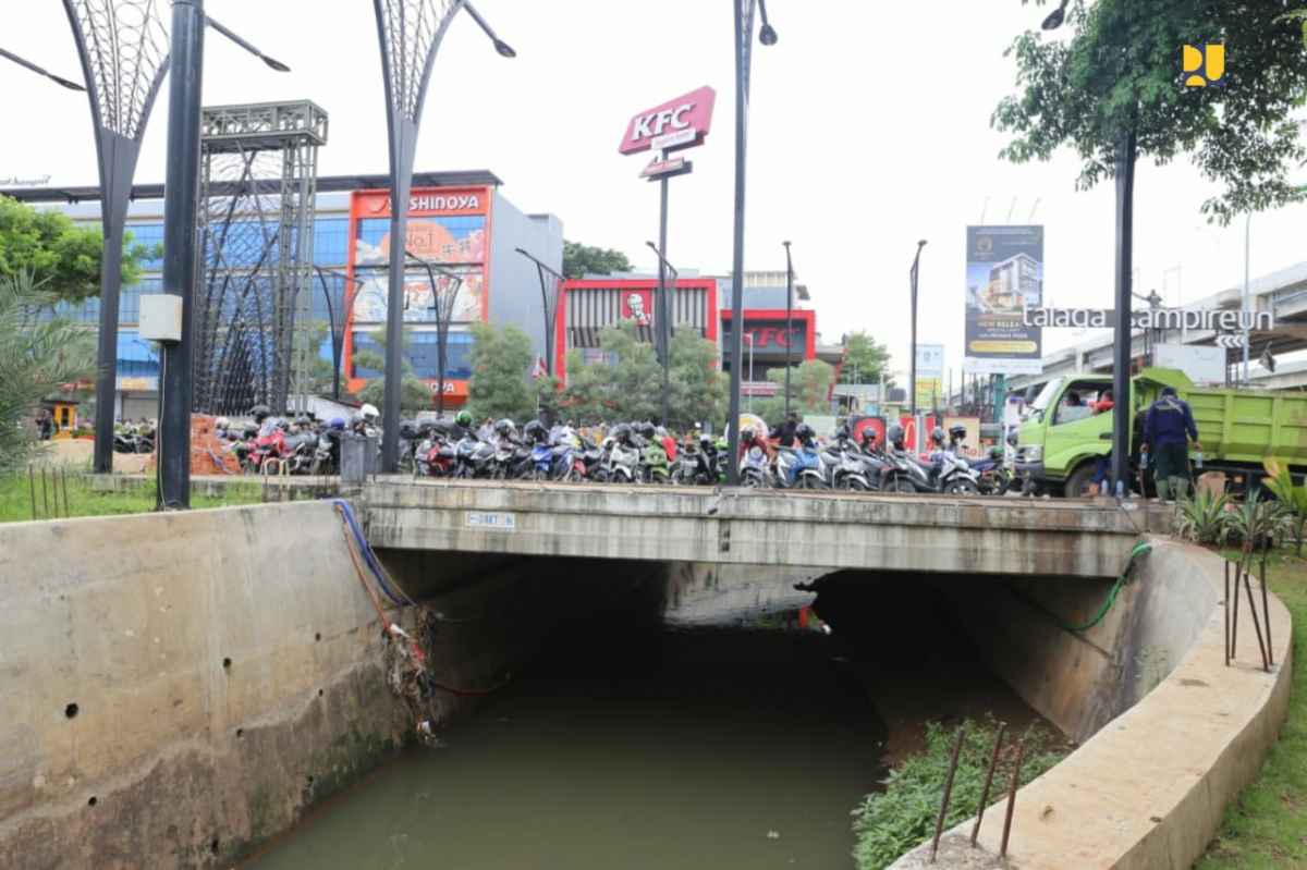 PUPR Kembalikan Fungsi Sungai Cakung di Kawasan Grand Kota Bintang Bekasi