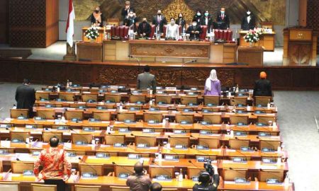 Paripurna DPR Setujui RUU EBT Masuk Prolegnas 2021