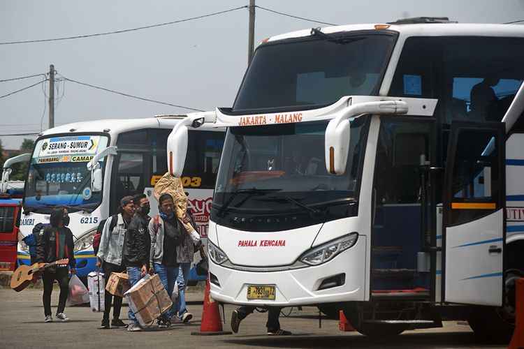 Ketua MPR Minta Pemerintah Sosialisasikan Larangan Mudik Lebaran Ketua MPR Minta Pemerintah Sosialisasikan Larangan Mudik Lebaran