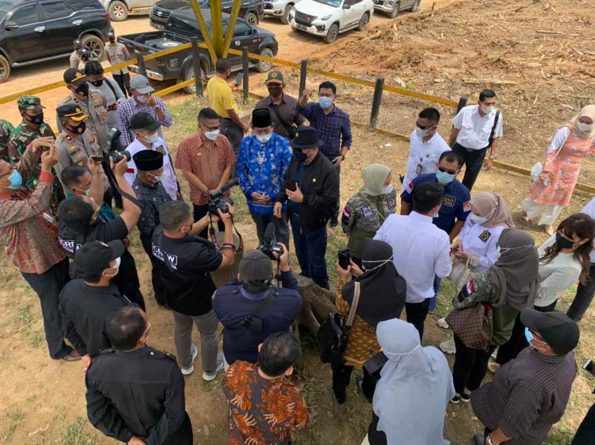 Banjir Tekstil Impor, Ketua DPD RI Desak Pemerintah Proteksi Pasar Lindungi IKM Banjir Tekstil Impor, Ketua DPD RI Desak Pemerintah Proteksi Pasar Lindungi IKM