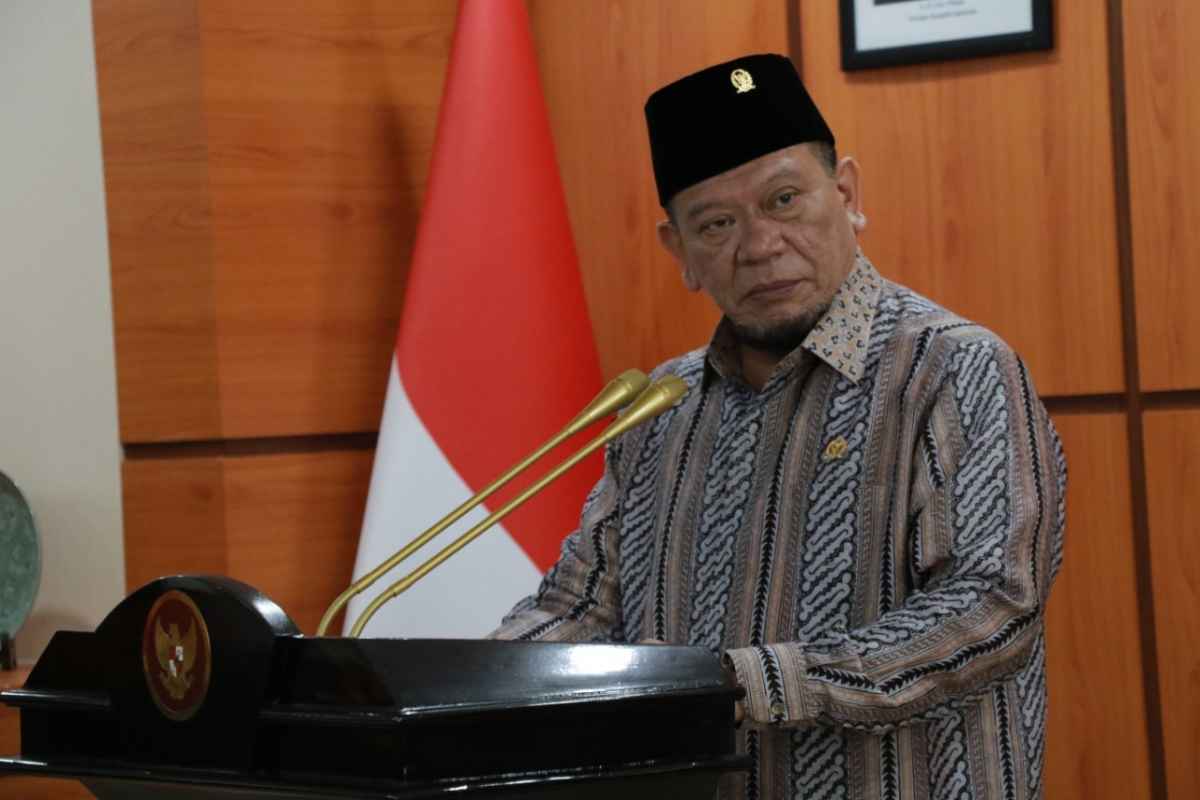 Ketua DPD RI Minta Praja IPDN Dipersiapkan untuk Jadi ASN Berkualitas Ketua DPD RI Minta Praja IPDN Dipersiapkan untuk Jadi ASN Berkualitas