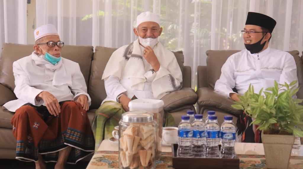Buka Cabang di Majalengka, Pesantren Lirboyo Menguatkan Kembali Nilai Keislaman dan Keindonesiaan Buka Cabang di Majalengka, Pesantren Lirboyo Menguatkan Kembali Nilai Keislaman dan Keindonesiaan