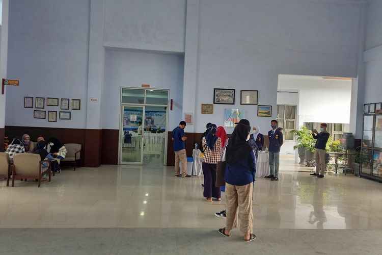 Server PPDD Banten Sering Mati, Diduga Ada Permainan Dalam Penerimaan Siswa SMA Server PPDD Banten Sering Mati, Diduga Ada Permainan Dalam Penerimaan Siswa SMA