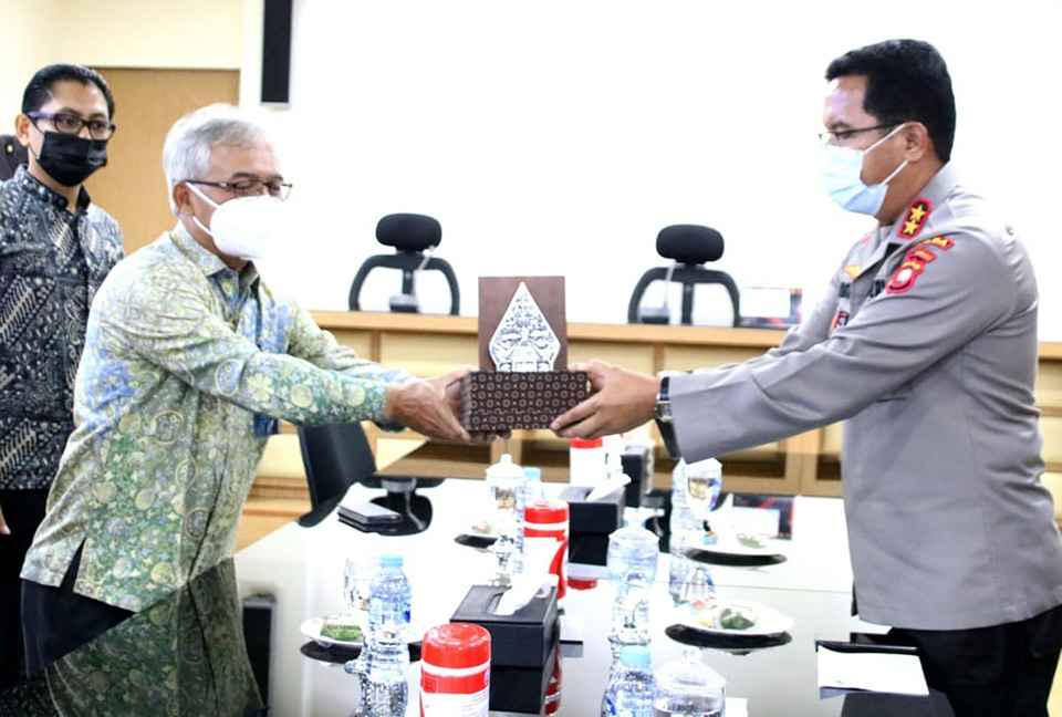 BTN Audiensi ke Polda Kalimantan Barat BTN Audiensi ke Polda Kalimantan Barat