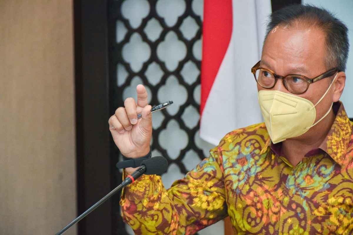 Kemenperin Pastikan Industri Taat Prokes Saat PPKM Darurat Kemenperin Pastikan Industri Taat Prokes Saat PPKM Darurat