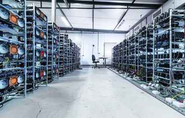 Penambang Bitcoin China Ramai-Ramai Jual GPU Berharga Murah