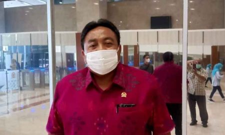 Harga Obat Melonjak, Parta: Jangan Diserahkan Mekanisme Pasar