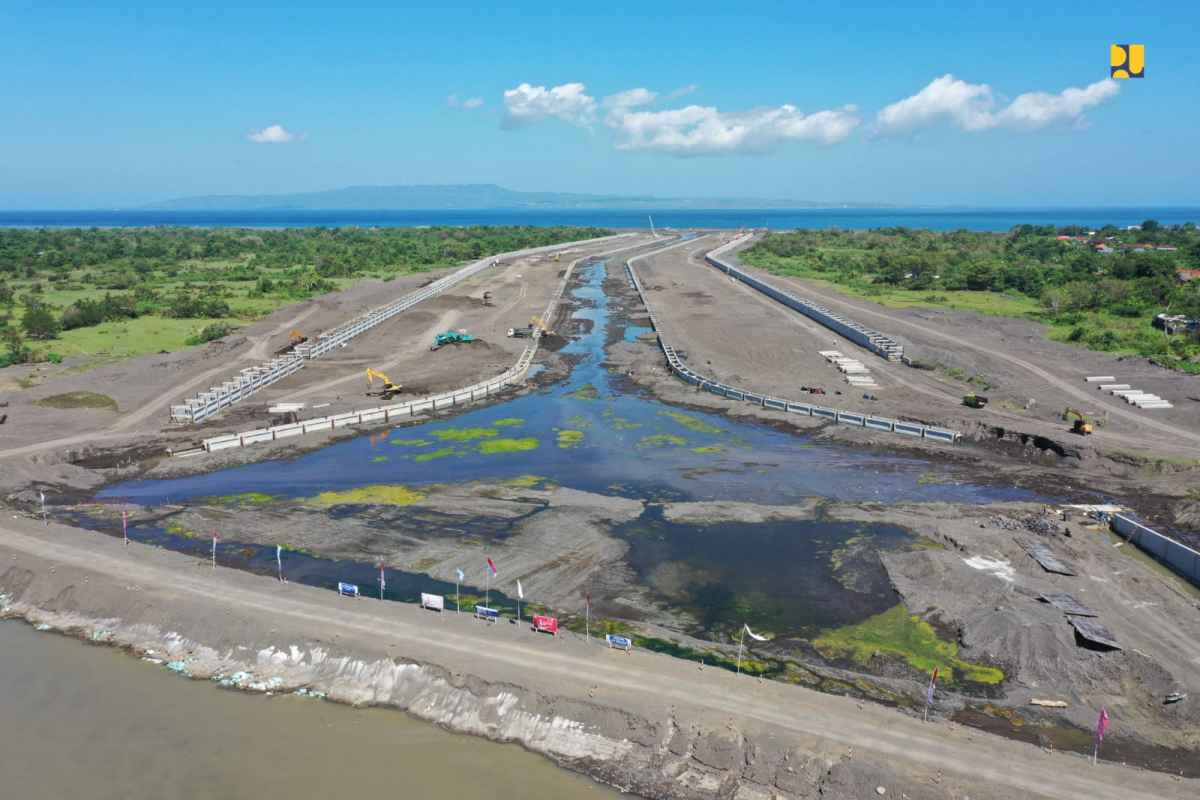 Cegah Banjir Lahar Gunung Agung, PUPR Kebut Prasarana Pengendali Banjir Tukad Unda Senilai Rp241 Miliar Cegah Banjir Lahar Gunung Agung, PUPR Kebut Prasarana Pengendali Banjir Tukad Unda Senilai Rp241 Miliar