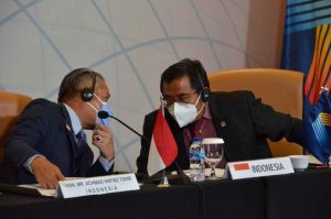 Sidang AIPA ke 42, Hafisz Tohir: Integrasi Digital ASEAN Berpotensi Hasilkan US$1 Triliun Sidang AIPA ke 42, Hafisz Tohir: Integrasi Digital ASEAN Berpotensi Hasilkan US$1 Triliun