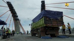 Konstruksi Rampung, Jembatan Sei Alalak Banjarmasin Lakukan Uji Layak Fungsi Konstruksi Rampung, Jembatan Sei Alalak Banjarmasin Lakukan Uji Layak Fungsi