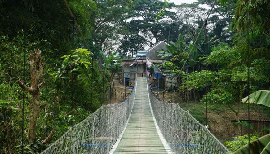 Jembatan Gantung Penghubung Desa Bangkitkan Ekonomi Warga Tangerang-Serang Jembatan Gantung Penghubung Desa Bangkitkan Ekonomi Warga Tangerang-Serang