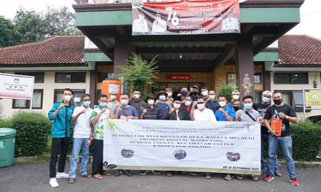 Pengabdian UNJ, Jadikan Desa Wisata Cisaat Masuk Digital