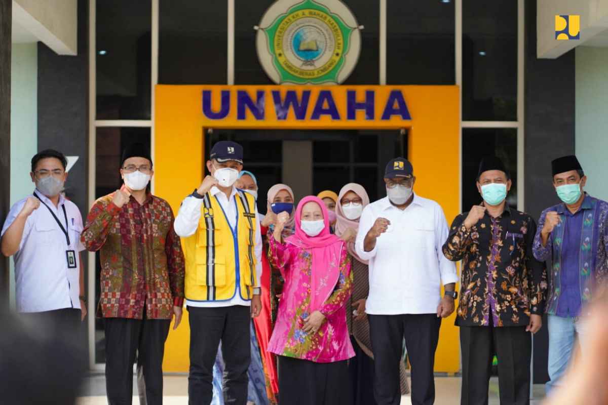 Telan Rp23,7 Milar, PUPR: Proyek Gedung Kuliah UNWAHA Selesai Desember 2021 Telan Rp23,7 Milar, PUPR: Proyek Gedung Kuliah UNWAHA Selesai Desember 2021
