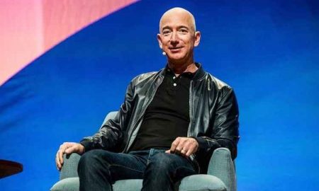 Jeff Bezos Dikabarkan Berinvestasi di Startup Indonesia