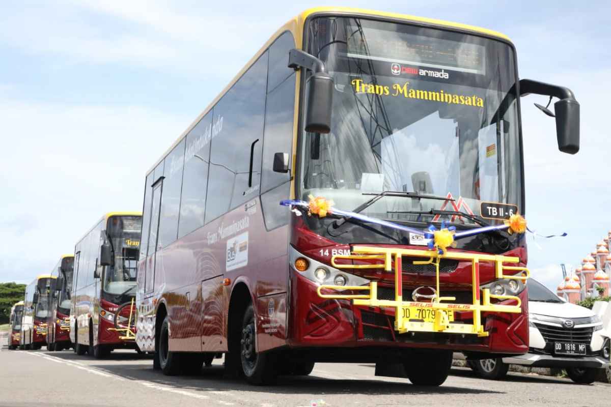 Perkuat Konektivitas, Kemenhub Resmikan Program BTS Trans Mamminasata di Kota Makassar Perkuat Konektivitas, Kemenhub Resmikan Program BTS Trans Mamminasata di Kota Makassar