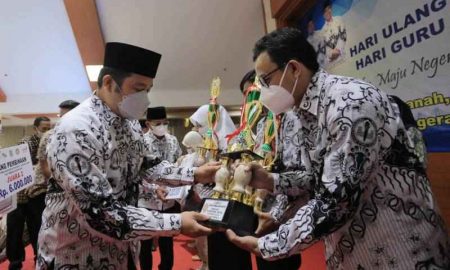 Insentif 20.000 Guru, Kesejahteraan Guru Kota Tangerang Berdasarkan Beban Kerja