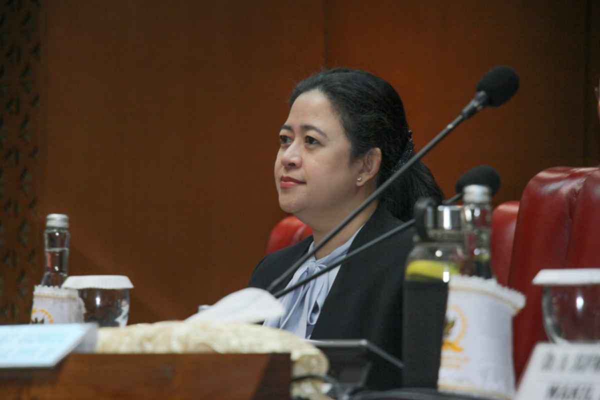Puan: DPR dan Pemerintah Segera Tindaklanjuti Putusan MK Terkait Revisi UU Ciptaker Puan: DPR dan Pemerintah Segera Tindaklanjuti Putusan MK Terkait Revisi UU Ciptaker