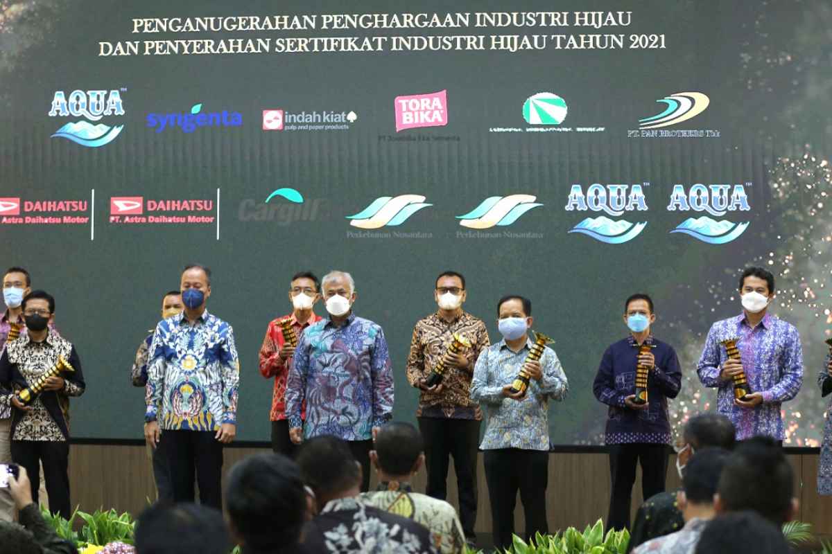 Sabet Award Industri Hijau, Dua Anak Usaha APP Sinar Mas Dinilai Pro Lingkungan Sabet Award Industri Hijau, Dua Anak Usaha APP Sinar Mas Dinilai Pro Lingkungan