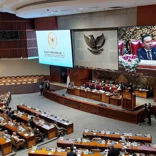 Cegah Omicron, DPR Tunda Kunker Ke Luar Negeri Cegah Omicron, DPR Tunda Kunker Ke Luar Negeri