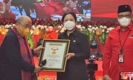 Puan Pecahkan Rekor MURI Perempuan Pertama Dunia yang Menjadi Ketua Parlemen
