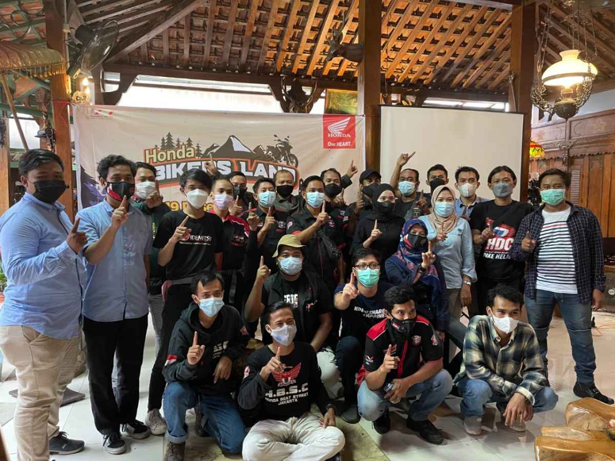 Komunitas Honda Ingin Berpartisipasi Dalam Ajang MotorGP di Mandalika Komunitas Honda Ingin Berpartisipasi Dalam Ajang MotorGP di Mandalika
