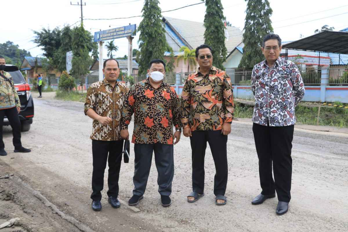 Wakil Ketua DPD RI Mahyudin Minta Pemerintah Percepat Pekerjaan Jalan Poros Samarinda-Bontang
