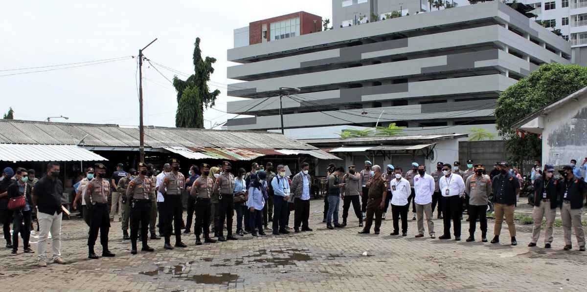 Tanah Milik Kaharudin Ongko di Surabaya Senilai Rp630 Miliar Disita Satgas BLBI Tanah Milik Kaharudin Ongko di Surabaya Senilai Rp630 Miliar Disita Satgas BLBI