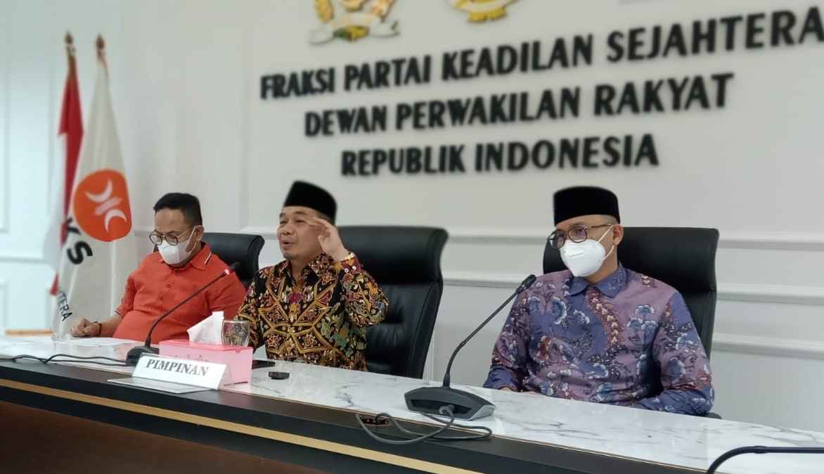 Kisruh Minyak Goreng, F-PKS Usul Hak Angket dan Bentuk Pansus Kisruh Minyak Goreng, F-PKS Usul Hak Angket dan Bentuk Pansus