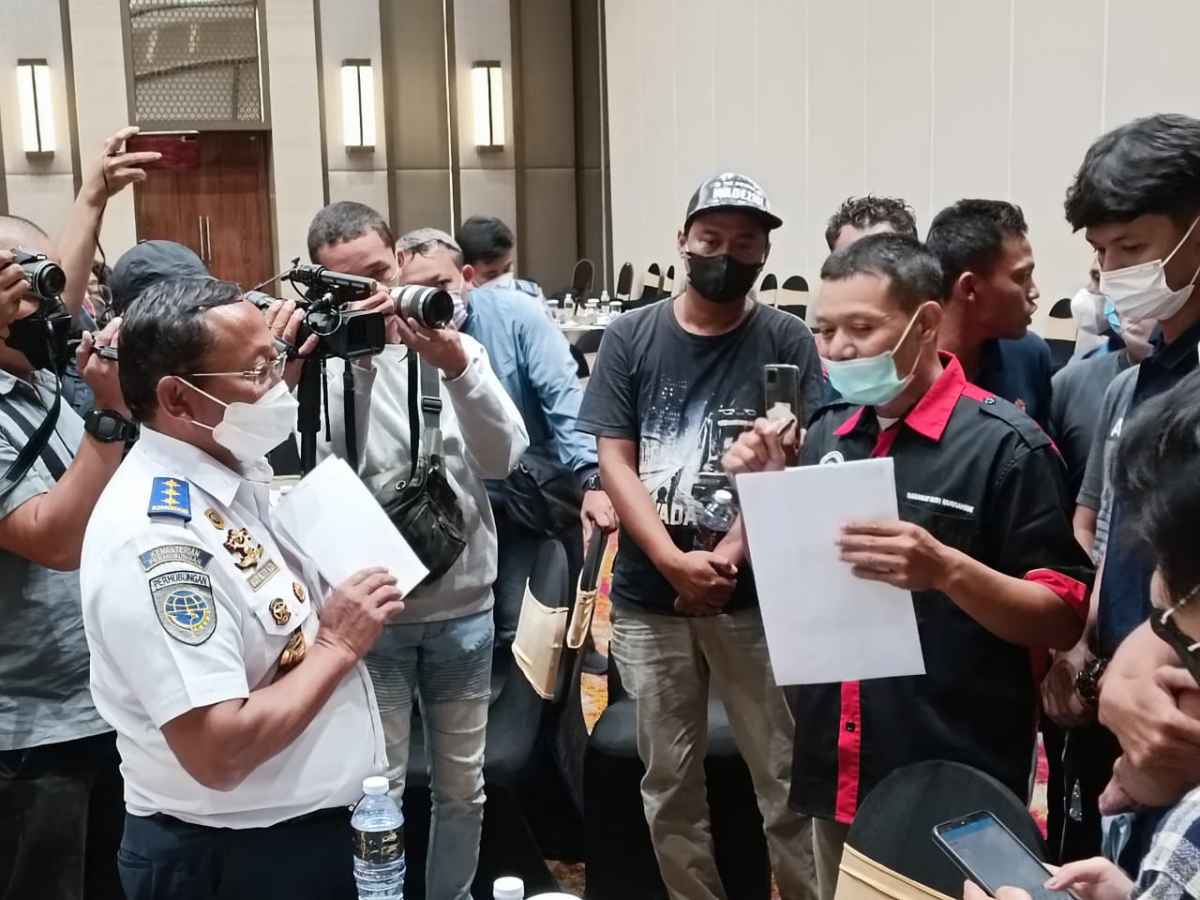 Penanganan ODOL, Kemenhub Audensi dengan Pengemudi Truk Semarang