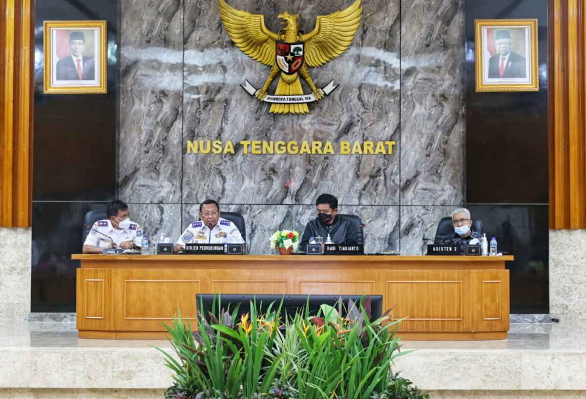 H-3 Jelang MotoGP Mandalika 2022, Dirjen Hubdat Pastikan Dukungan MRLL dan Moda Transportasi H-3 Jelang MotoGP Mandalika 2022, Dirjen Hubdat Pastikan Dukungan MRLL dan Moda Transportasi
