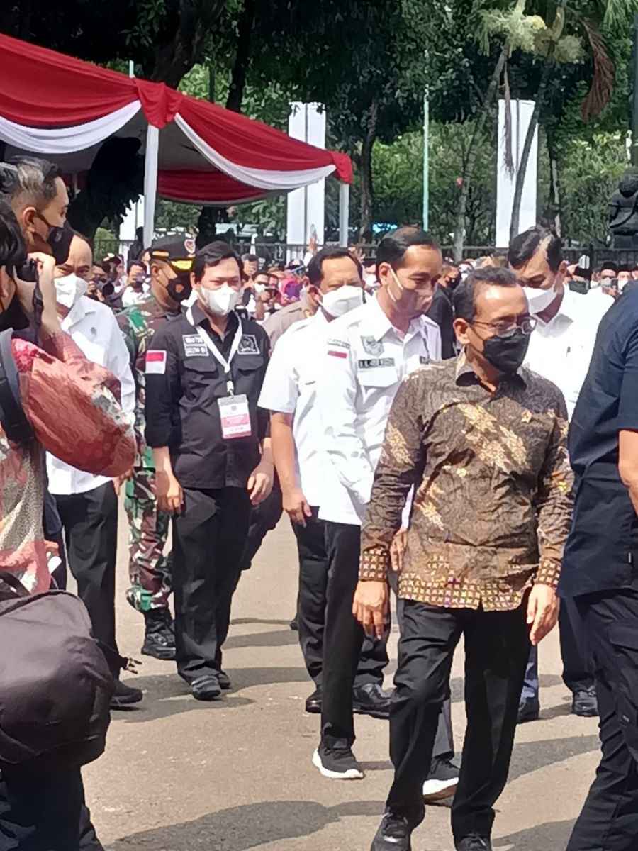Di Silatnas APDESI, Sultan Minta BUMDes Jadi Inkubator Ekonomi Desa Di Silatnas APDESI, Sultan Minta BUMDes Jadi Inkubator Ekonomi Desa
