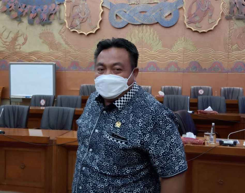 Parta: Sengkarut Minyak Goreng Bikin Rakyat Lelah Parta: Sengkarut Minyak Goreng Bikin Rakyat Lelah