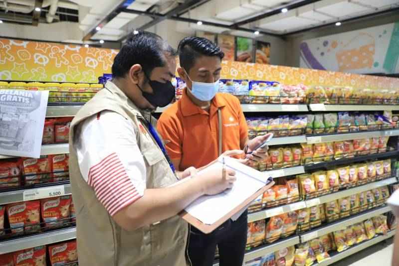 Jelang Lebaran, Disperindagkop UKM Awasi Makanan Kadaluwarsa Jelang Lebaran, Disperindagkop UKM Awasi Makanan Kadaluwarsa