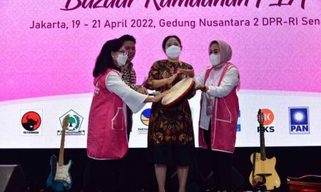 Buka Bazar Murah PIA DPR, Puan Bangkitkan 116 UMKM
