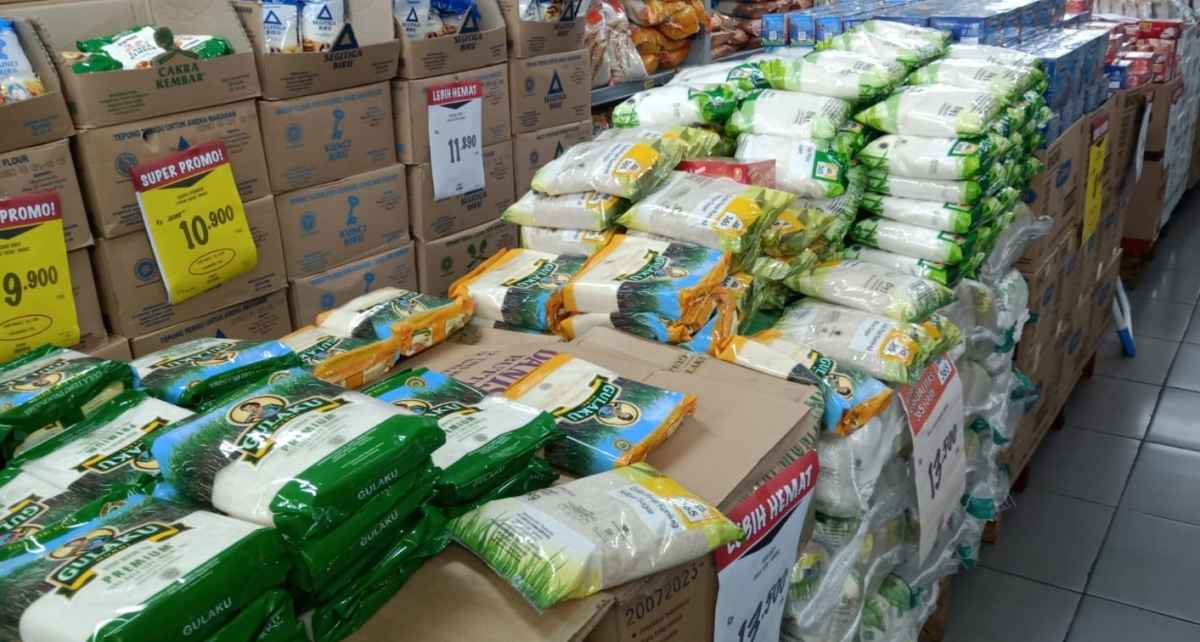 Jaga Inflasi, BI Terus Pantau Pergerakan Harga Jaga Inflasi, BI Terus Pantau Pergerakan Harga