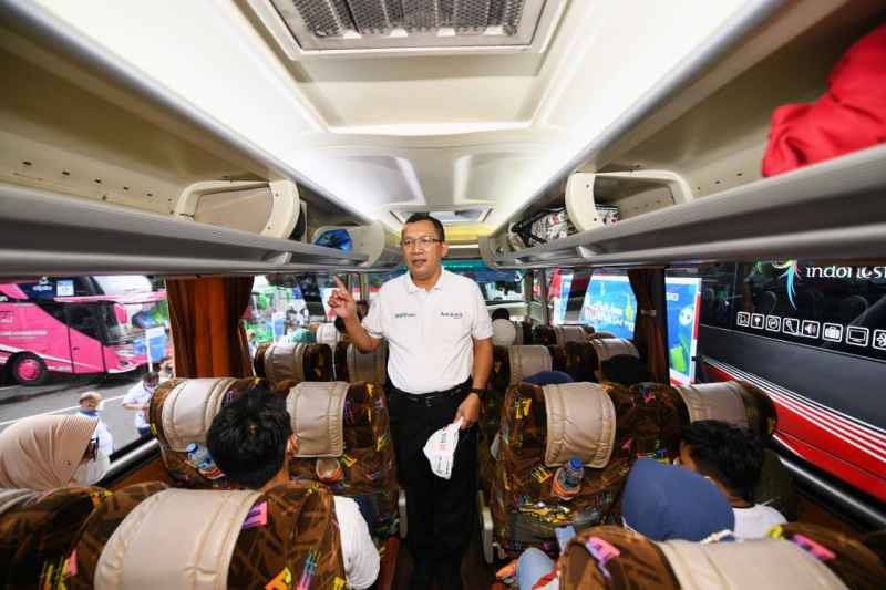 BTN Berangkatkan 600 Pemudik Ke Jawa Tengah Dan Jawa Timur BTN Berangkatkan 600 Pemudik Ke Jawa Tengah Dan Jawa Timur