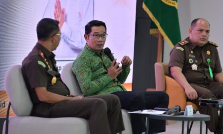 Ridwan Kamil Ajak Kejaksaan Tinggi Tingkatkan Penggunaan Produk Dalam Negeri