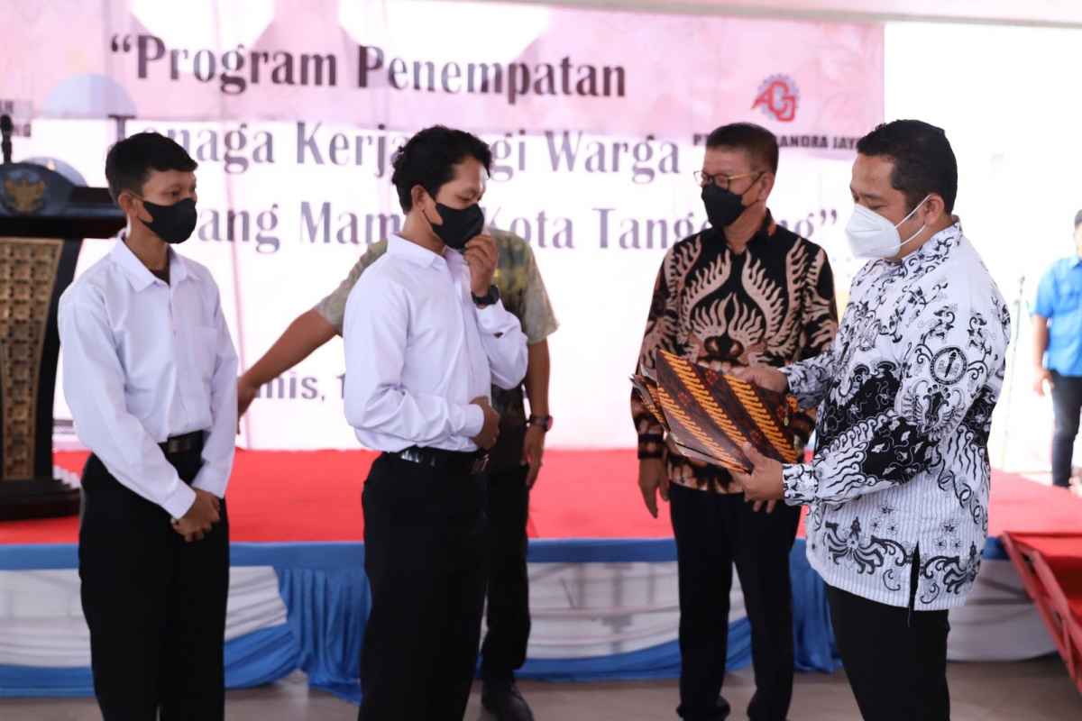 Gandeng Swasta, Disnaker Kota Tangerang Berdayakan Warga Miskin