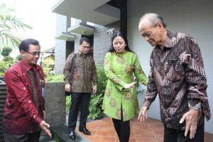 Seperti Keluarga Sendiri, Kenangan Puan Maharani Dengan Buya Syafii Maarif Seperti Keluarga Sendiri, Kenangan Puan Maharani Dengan Buya Syafii Maarif