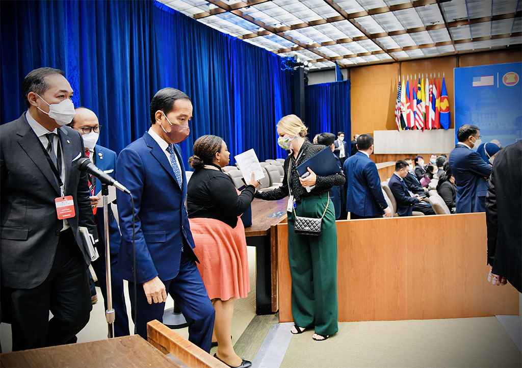 Tindaklanjuti Arahan Presiden, Mendag Lutfi Bahas Pemulihan Ekonomi Kawasan Bersama Negara-Negara ASEAN