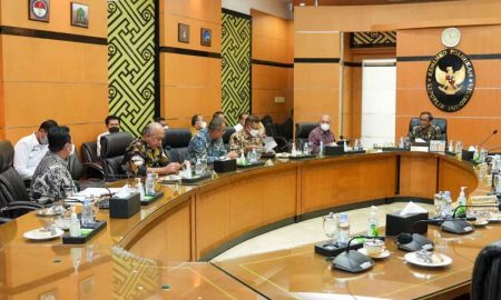 Bahas Koperasi Bermasalah, MenKopUKM Tawarkan Dua Solusi