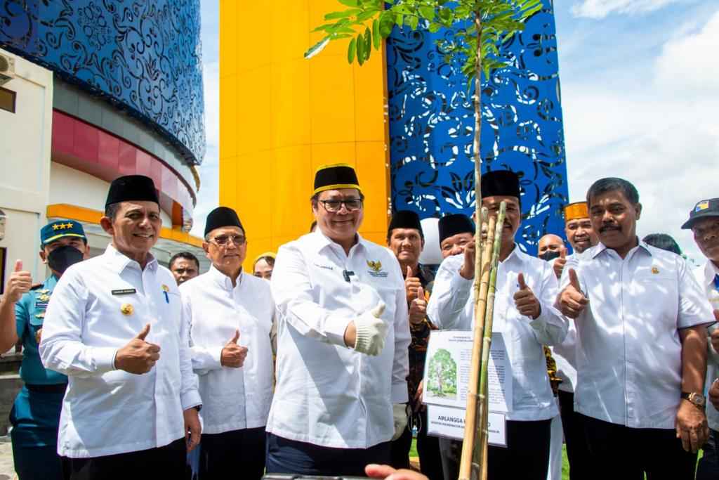 Mau Jadi Hub Logistik, Pemerintah Kembangkan Batam Miliki Transportasi Standar Internasional Mau Jadi Hub Logistik, Pemerintah Kembangkan Batam Miliki Transportasi Standar Internasional
