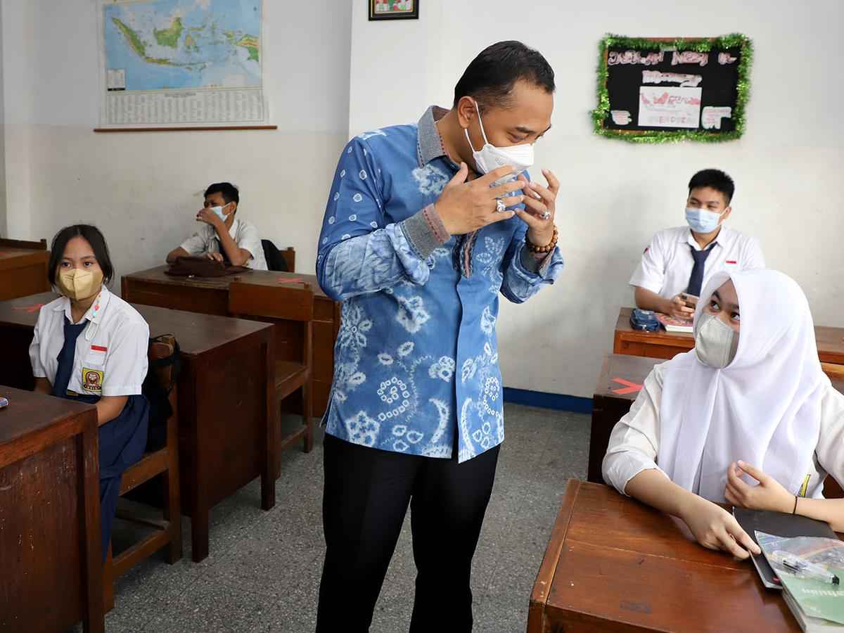 Pemkot Surabaya Pacu Komunitas Belajar Gunakan Platform Merdeka Belajar Pemkot Surabaya Pacu Komunitas Belajar Gunakan Platform Merdeka Belajar