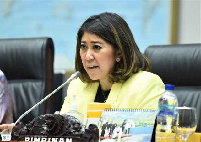Meutya Ingatkan PSE Ikuti Aturan Bisnis di Indonesia Meutya Ingatkan PSE Ikuti Aturan Bisnis di Indonesia