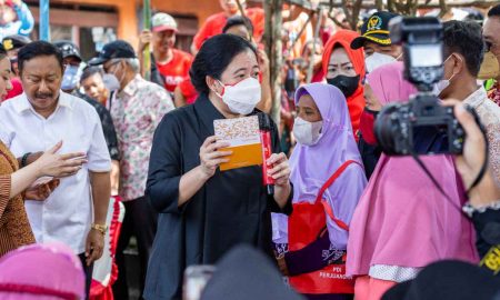 Warga Brebes Peluk Puan, Ada 1.300 Unit Rumah Dapat Program PSBP PUPR