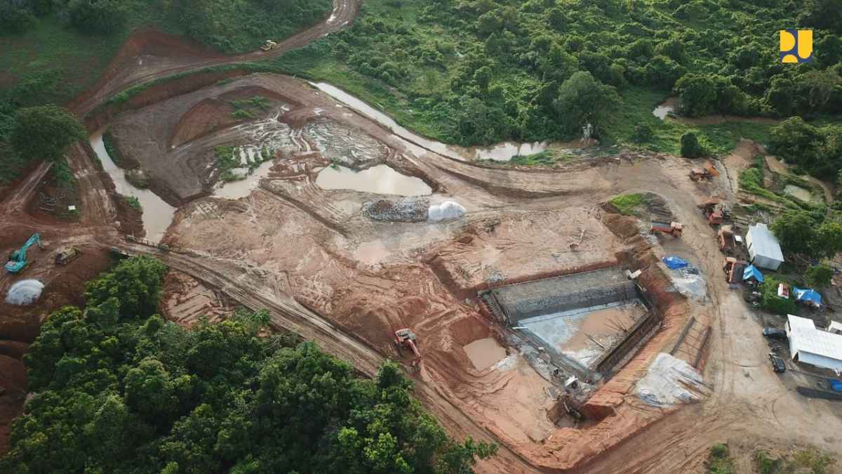 Dua Embung Untuk Warga Natuna Senilai Rp39,8 Miliar Dua Embung Untuk Warga Natuna Senilai Rp39,8 Miliar