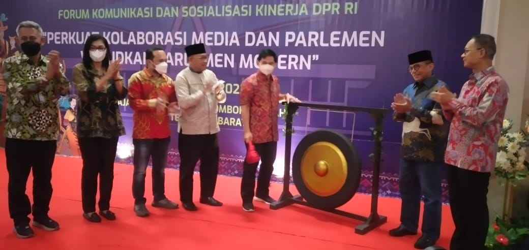 Didukung Teknologi, DPR Dongkrak Kinerja dan Citra Parlemen Didukung Teknologi, DPR Dongkrak Kinerja dan Citra Parlemen