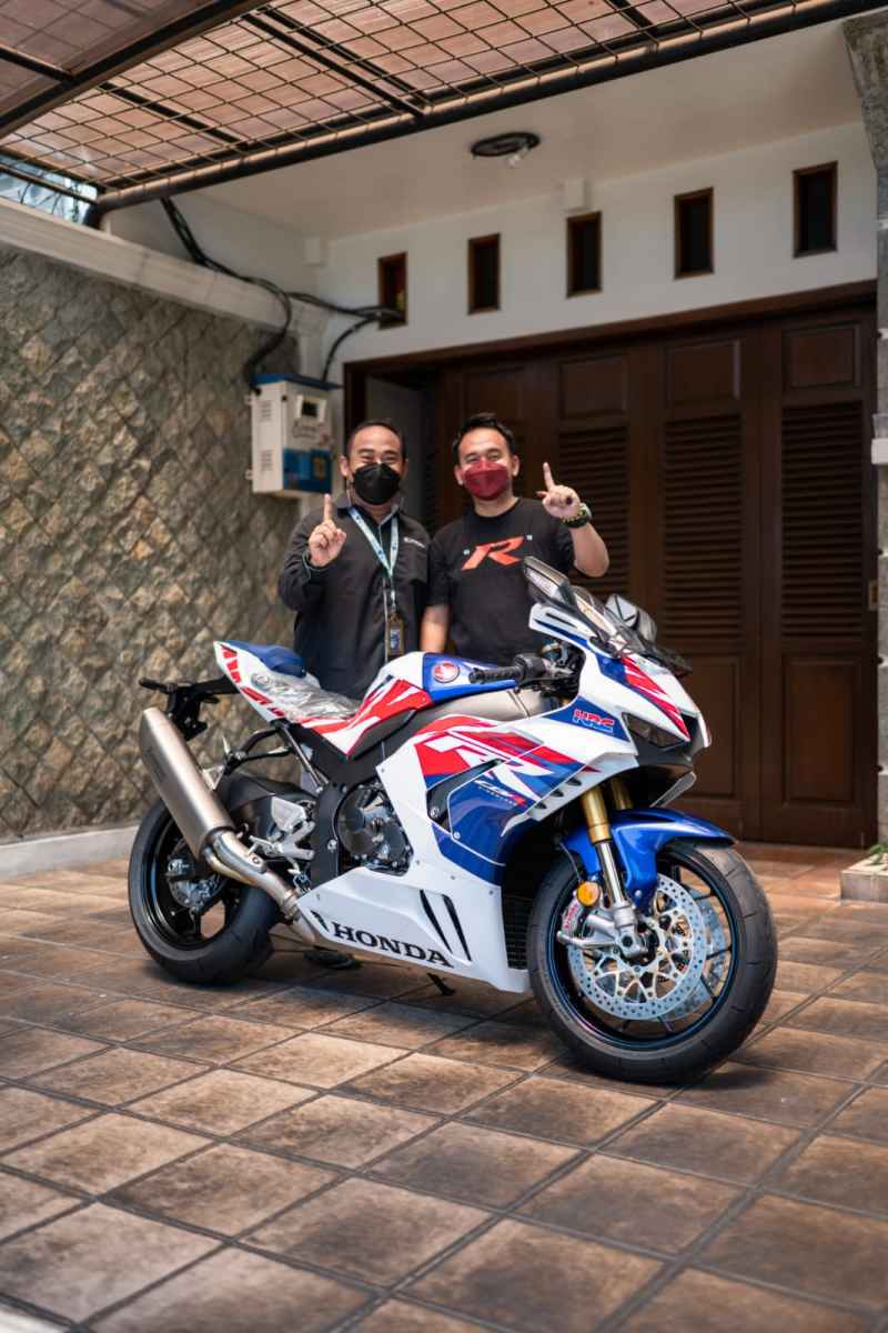 Minat Konsumen Tinggi Untuk Honda CBR1000R-R Fireblade SP Minat Konsumen Tinggi Untuk Honda CBR1000R-R Fireblade SP