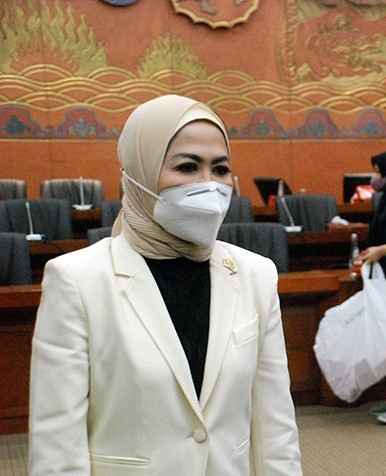 Intan Fauzi Ingatkan Irjen Kemendag Perbaiki Sistem Pengendalian Internal Intan Fauzi Ingatkan Irjen Kemendag Perbaiki Sistem Pengendalian Internal
